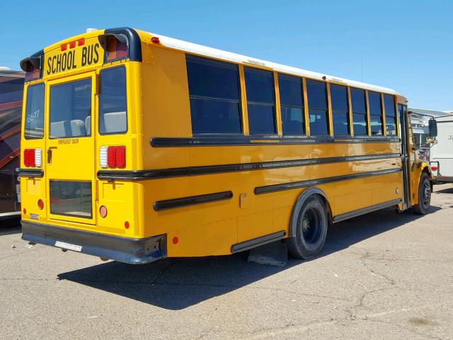 4UZABRDT5DCBU3987 - 2013 FREIGHTLINER CHASSIS B2 ყვითელი ფოტო 4