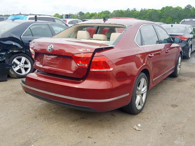 1VWBV7A34FC014757 - 2015 VOLKSWAGEN PASSAT SE RED photo 4