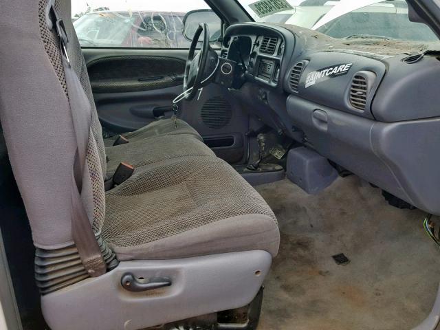 1B7KF2362XJ610960 - 1999 DODGE RAM 2500 WHITE photo 5