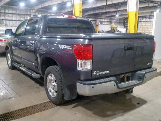 5TFHY5F1XDX296067 - 2013 TOYOTA TUNDRA CRE GRAY photo 3