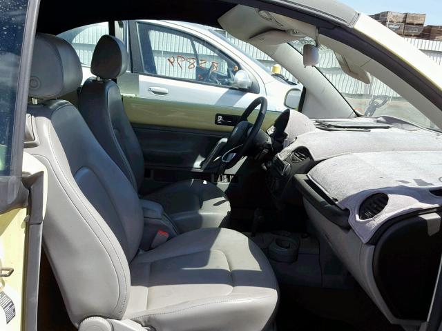 3VWCM31YX4M329912 - 2004 VOLKSWAGEN NEW BEETLE ყვითელი ფოტო 5