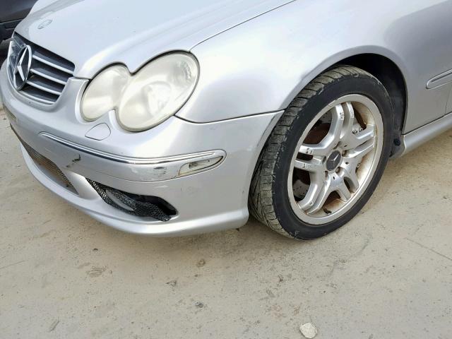 WDBTJ76H43F052389 - 2003 MERCEDES-BENZ CLK 55 AMG SILVER photo 9