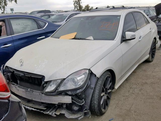 WDDHF5GB4BA501384 - 2011 MERCEDES-BENZ E 350 WHITE photo 2