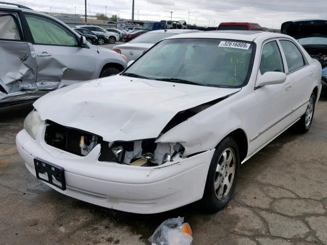 1YVGF22C015245895 - 2001 MAZDA 626 ES WHITE photo 2