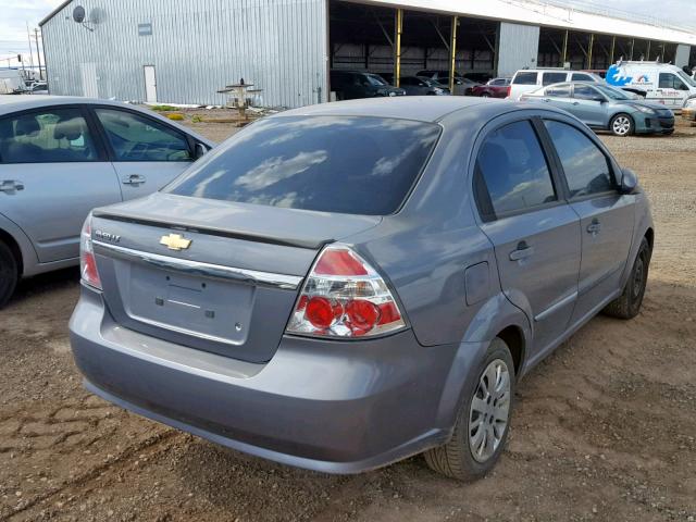 KL1TG5DE2AB106748 - 2010 CHEVROLET AVEO LT GRAY photo 4