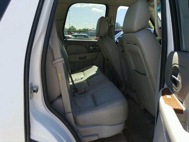 1GKEK13047J139462 - 2007 GMC YUKON WHITE photo 6