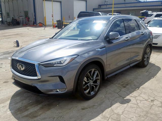 3PCAJ5M12KF104267 - 2019 INFINITI QX50 ESSEN GRAY photo 2