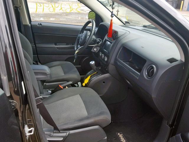 1J4NF1FBXBD193847 - 2011 JEEP COMPASS SP 黑色 照片 5