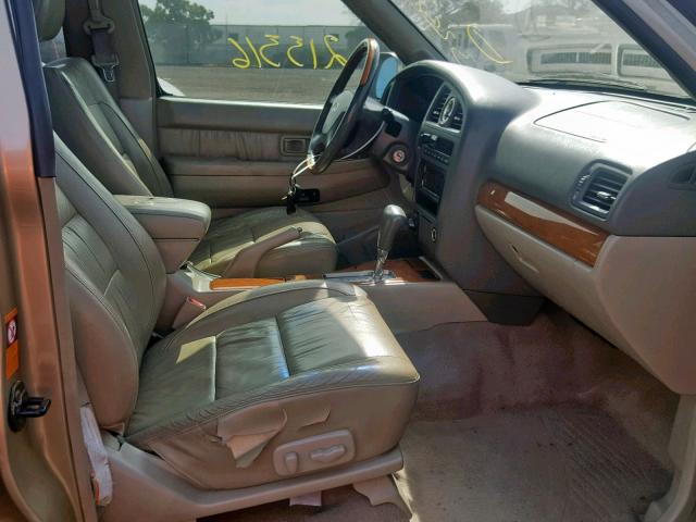 JNRDR09Y42W250597 - 2002 INFINITI QX4 GOLD photo 5