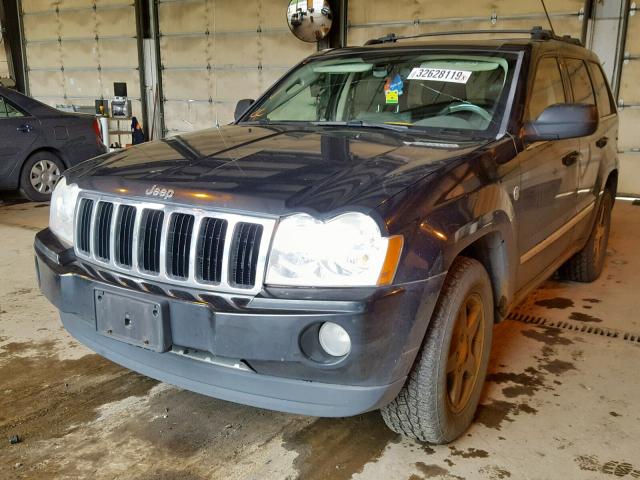 1J4HR58275C640492 - 2005 JEEP GRAND CHER BLACK photo 2