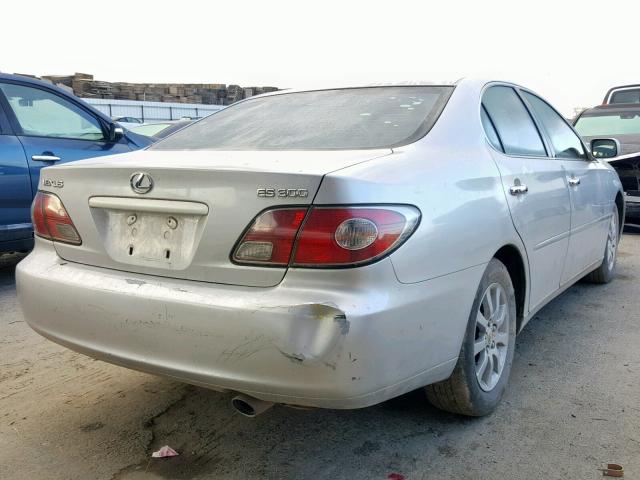 JTHBF30G830107208 - 2003 LEXUS ES 300 SILVER photo 4