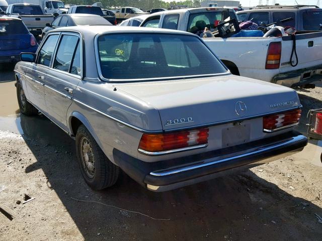 WDBAB33A5DB017583 - 1983 MERCEDES-BENZ 300 DT BLUE photo 3