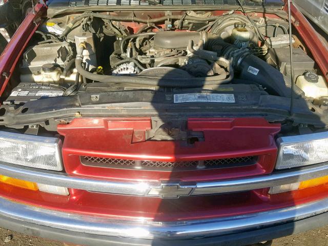 1GNDT13WX12171107 - 2001 CHEVROLET BLAZER RED photo 7