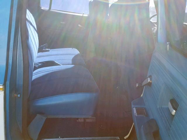 CCS267F121444 - 1977 CHEVROLET SUBURBAN BLUE photo 6