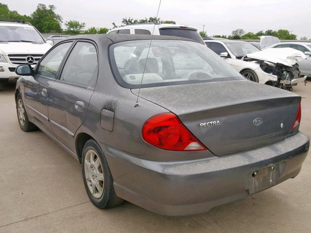 KNAFB121335265483 - 2003 KIA SPECTRA BA GRAY photo 3