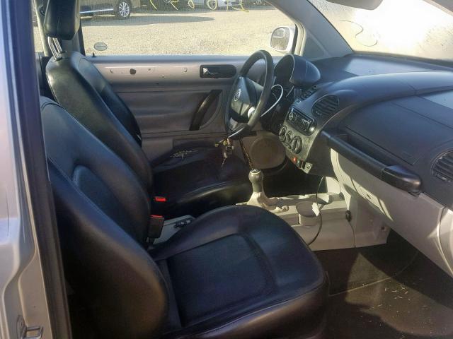 3VWBT21CX1M402169 - 2001 VOLKSWAGEN NEW BEETLE Gümüş foto 5