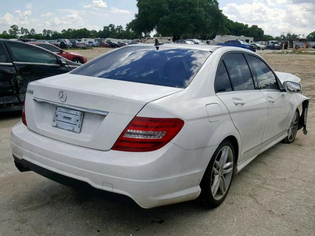 WDDGF4HB6DR279925 - 2013 MERCEDES-BENZ C 250 WHITE photo 4