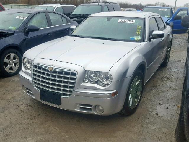 2C3KA63HX6H237081 - 2006 CHRYSLER 300C GRAY photo 2