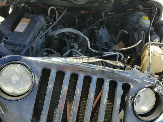 1J4FA49S62P713590 - 2002 JEEP WRANGLER / BLUE photo 7