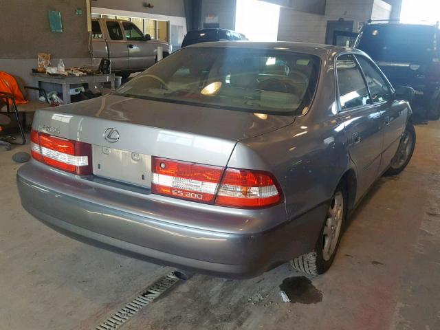 JT8BF28G815110284 - 2001 LEXUS ES 300 SILVER photo 4