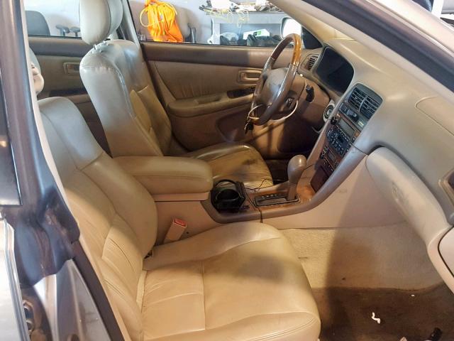 JT8BF28G815110284 - 2001 LEXUS ES 300 SILVER photo 5