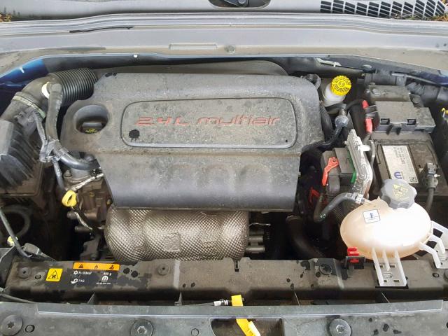 ZACCJAAB1HPF42715 - 2017 JEEP RENEGADE S Bənövşəyi foto 7