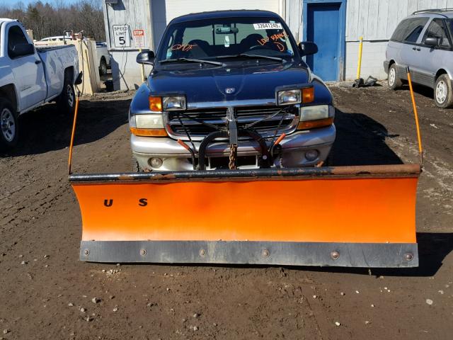 1B7HG48N42S657672 - 2002 DODGE DAKOTA QUA BLUE photo 9