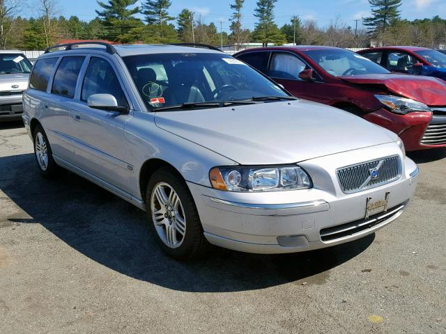 YV1SW592062587123 - 2006 VOLVO V70 2.5T SILVER photo 1