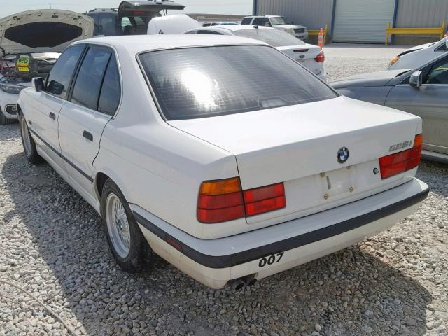 WBAHD6323SGK48922 - 1995 BMW 525 I AUTO WHITE photo 3