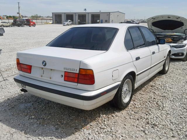 WBAHD6323SGK48922 - 1995 BMW 525 I AUTO WHITE photo 4