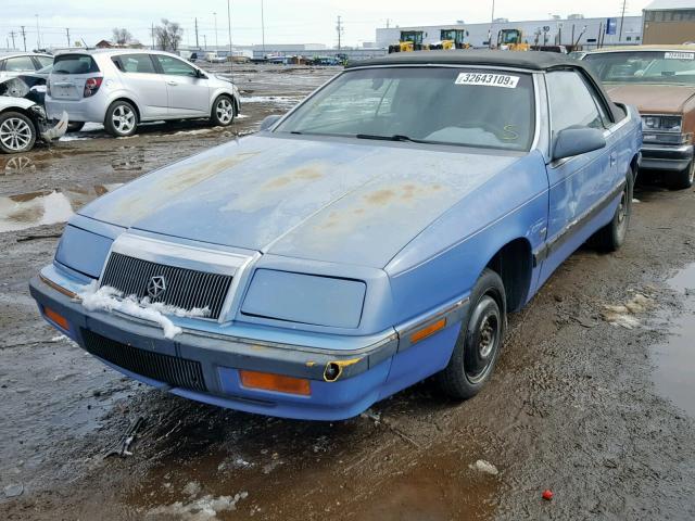 1C3XU5532NF278278 - 1992 CHRYSLER LEBARON LX BLUE photo 2