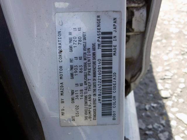 JM1BJ245221608140 - 2002 MAZDA PROTEGE PR WHITE photo 10