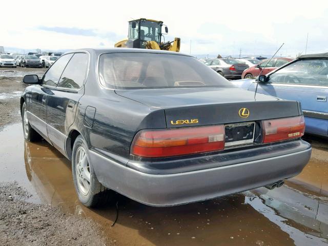 JT8GK13T9R0004063 - 1994 LEXUS ES 300 BLACK photo 3