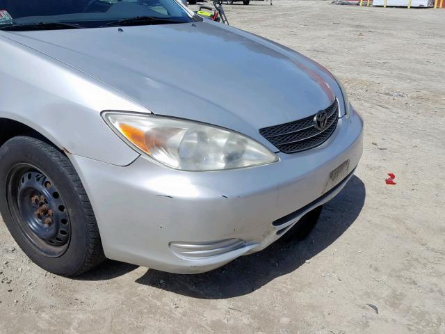 4T1BE32K13U717395 - 2003 TOYOTA CAMRY LE SILVER photo 9