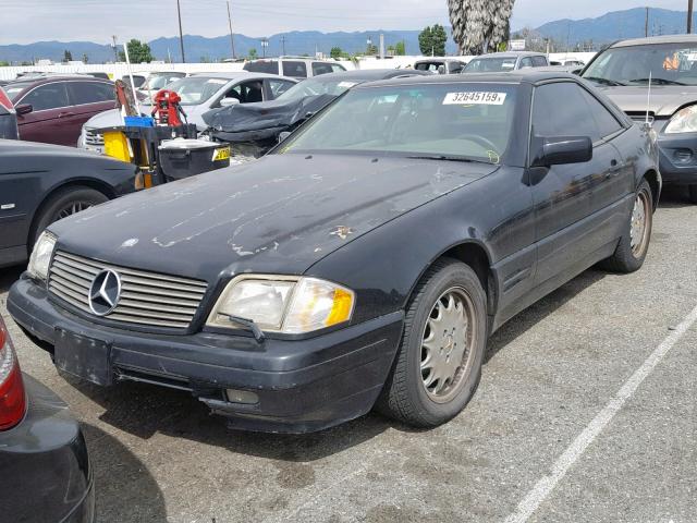 WDBFA63F8TF128772 - 1996 MERCEDES-BENZ SL 320 BLACK photo 2