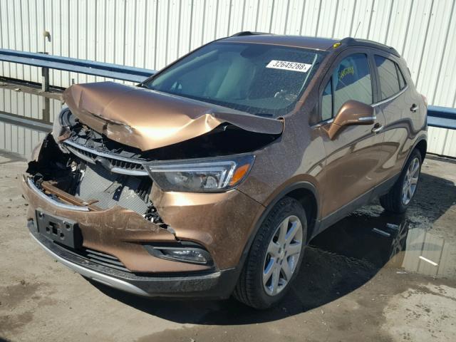 KL4CJBSB3HB205214 - 2017 BUICK ENCORE PRE BROWN photo 2