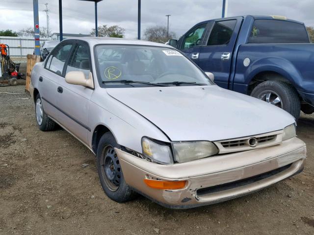 1NXBB02E3TZ471418 - 1996 TOYOTA COROLLA DX CREAM photo 1