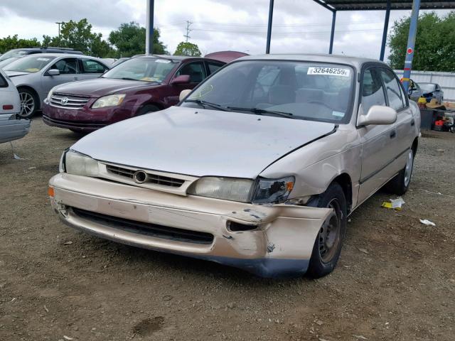 1NXBB02E3TZ471418 - 1996 TOYOTA COROLLA DX CREAM photo 2