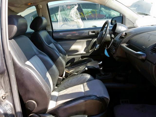 3VWFE21C33M429874 - 2003 VOLKSWAGEN NEW BEETLE ნაცრისფერი ფოტო 5