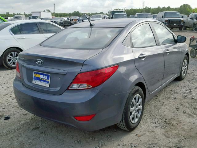 KMHCT4AEXFU878828 - 2015 HYUNDAI ACCENT GRAY photo 4