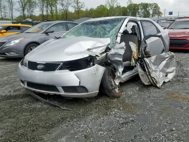 KNAFU4A24A5259873 - 2010 KIA FORTE EX SILVER photo 2