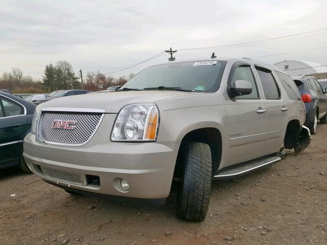 1GKFK03289R222591 - 2009 GMC YUKON DENA TAN photo 2