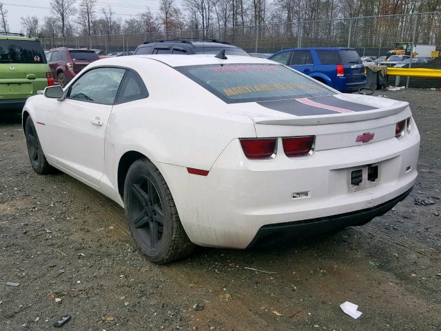 2G1FE1E31D9118762 - 2013 CHEVROLET CAMARO LS WHITE photo 3