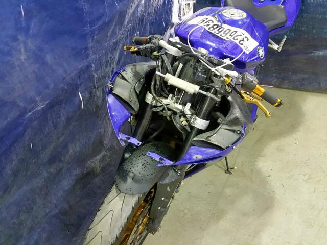 JYARN13E34A006747 - 2004 YAMAHA YZFR1 BLUE photo 9