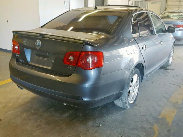 3VWEG71K47M068624 - 2007 VOLKSWAGEN JETTA WOLF SILVER photo 4