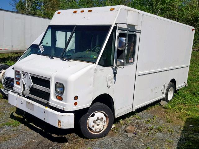 4UZA4FF46XCA60149 - 1999 FREIGHTLINER CHASSIS M WHITE photo 2