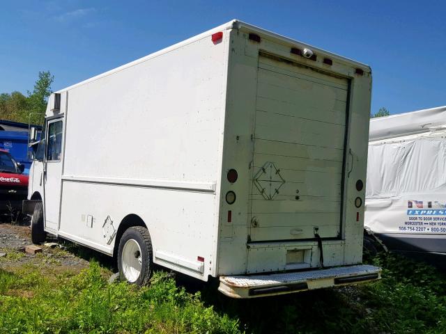 4UZA4FF46XCA60149 - 1999 FREIGHTLINER CHASSIS M WHITE photo 3