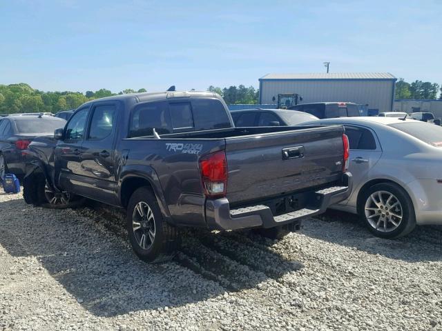 5TFCZ5AN1JX153649 - 2018 TOYOTA TACOMA DOU GRAY photo 3