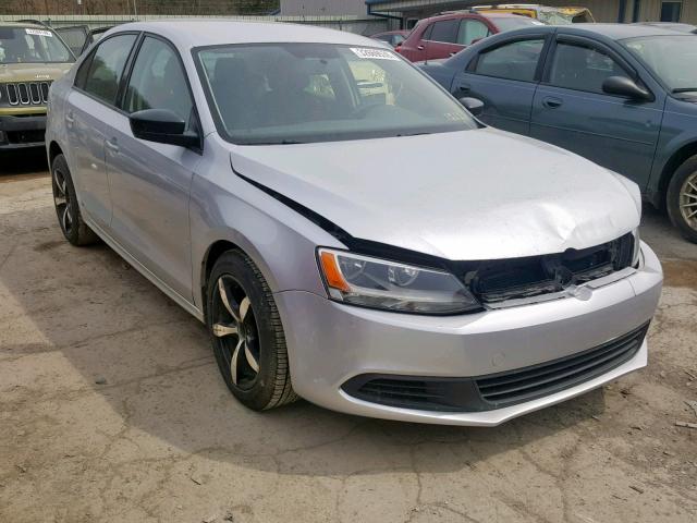 3VW2K7AJ2BM358622 - 2011 VOLKSWAGEN JETTA BASE SILVER photo 1