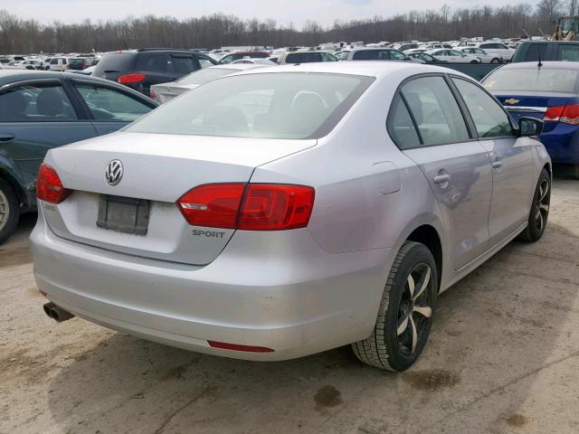 3VW2K7AJ2BM358622 - 2011 VOLKSWAGEN JETTA BASE SILVER photo 4
